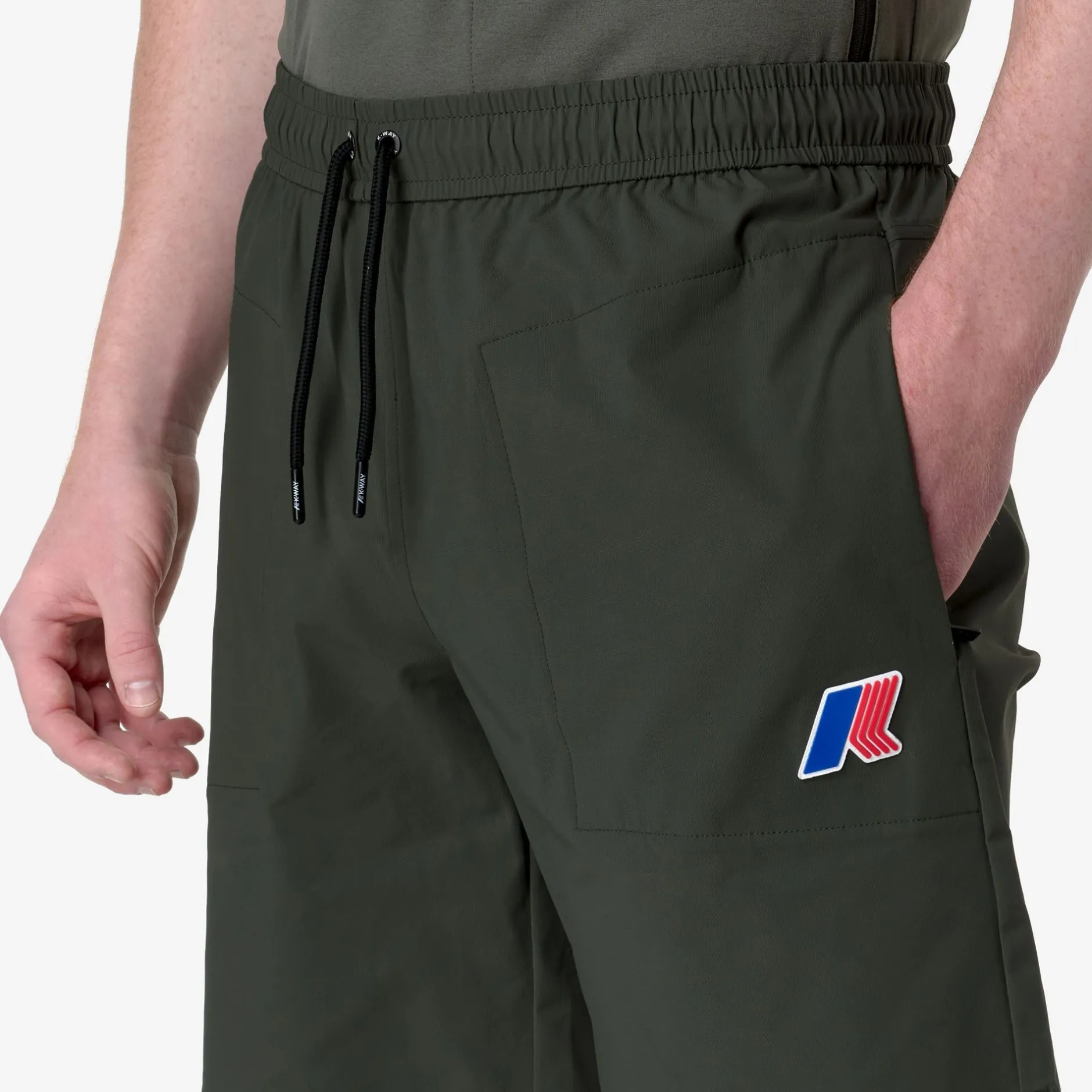 NESTY LF^K-Way Outlet